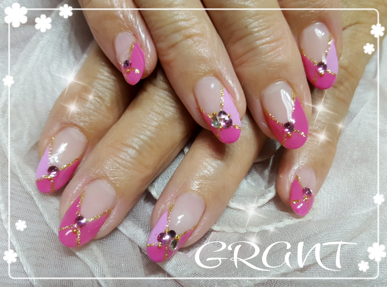 http://www.nail-grant.com/16-09-02-12-12-00-450_deco.jpg